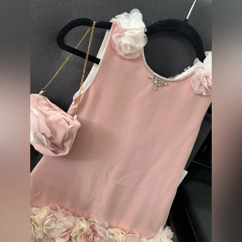 FINAL SALE✨
PINK GIRL Pink Floral Girl's Dress with matching bag - Picture 8 of 9